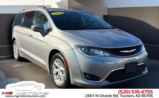 Used 2020 Chrysler Pacifica Touring-L w/ Tire & Wheel Group image 1