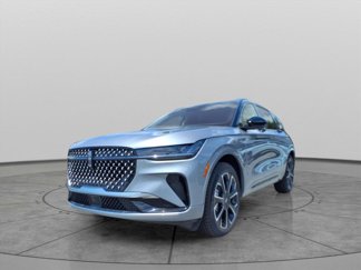 New 2025 Lincoln Nautilus Reserve image 1