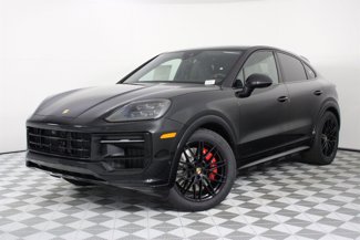 New 2025 Porsche Cayenne GTS image 1