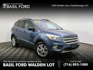 Used 2018 Ford Escape SE image 1