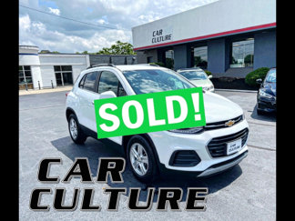 Used 2019 Chevrolet Trax LT w/ LT Convenience Package image 1