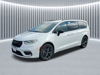 New 2026 Chrysler Pacifica Limited video 1