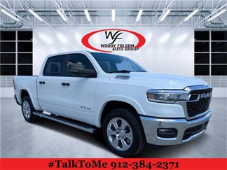 New 2026 RAM 1500 4x4 Crew Cab image 1