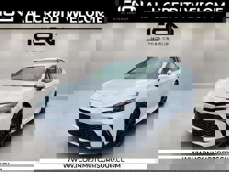 Used 2025 Toyota Camry SE image 1