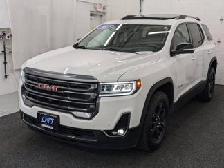 Used 2023 GMC Acadia AT4 image 1