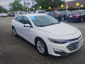 Used 2020 Chevrolet Malibu LT image 1