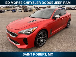 Used 2022 Kia Stinger GT2 image 1