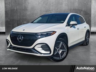 Used 2023 Mercedes-Benz EQS 580 4MATIC SUV image 1