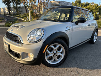 Used 2013 MINI Cooper S w/ Technology Pkg image 1