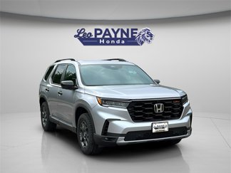 New 2025 Honda Pilot TrailSport image 1