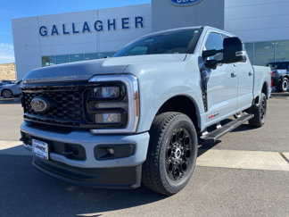 New 2025 Ford F350 4x4 Crew Cab Super Duty image 1