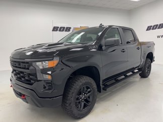 New 2026 Chevrolet Silverado 1500 Custom Trail Boss w/ LPO, Dark Essentials Package image 1