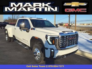 New 2025 GMC Sierra 3500 Denali w/ Denali Reserve Package image 1