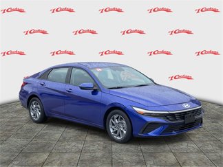 Certified 2024 Hyundai Elantra SEL image 1