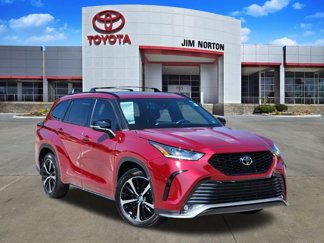 Used 2021 Toyota Highlander XSE image 1