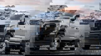 New 2025 Ford F550 4x4 Crew Cab Super Duty image 1