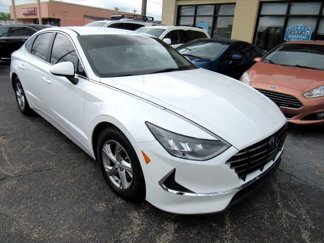 Used 2021 Hyundai Sonata SE image 1