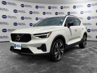 New 2026 Volvo XC40 B5 Ultra w/ Protection Package Premier image 1