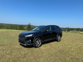 Used 2021 Toyota RAV4 Limited image 1