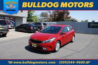Used 2017 Kia Forte LX w/ LX Popular Plus Package image 1