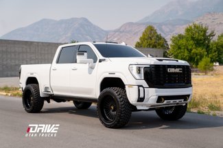 Used 2025 GMC Sierra 3500 Denali Ultimate image 1