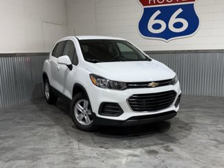 Used 2021 Chevrolet Trax LS w/ Tint and Cruise Package image 1