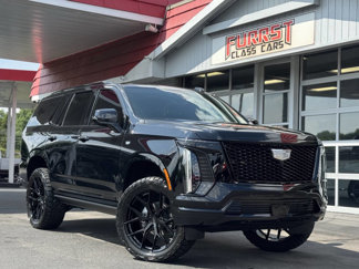Used 2025 Cadillac Escalade Sport w/ LPO, ONYX Package image 1