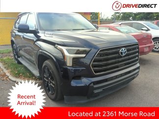 Used 2024 Toyota Sequoia SR5 w/ SR5 Premium Package image 1