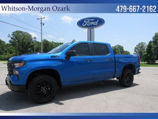 Used 2024 Chevrolet Silverado 1500 Custom Trail Boss w/ LPO, Dark Essentials Package image 1