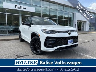 New 2025 Volkswagen Tiguan SE R-Line image 1