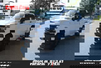 Used 2021 Chevrolet Silverado 1500 LT Trail Boss w/ Convenience Package II image 1