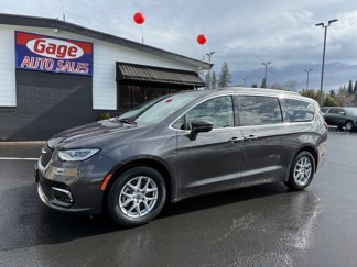 Used 2022 Chrysler Pacifica Touring-L image 1