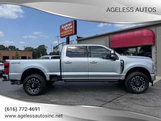 Used 2024 Ford F350 Platinum image 1