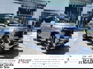 New 2025 Volkswagen Atlas SEL Premium R-Line image 1