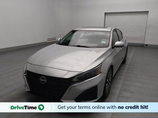 Used 2023 Nissan Altima 2.5 SV w/ SV Premium Package image 1