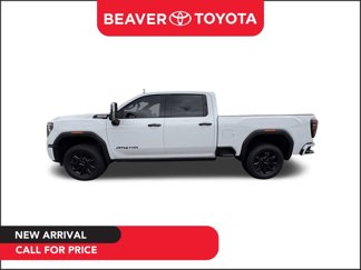 Used 2025 GMC Sierra 2500 AT4 w/ AT4 Premium Plus Package image 1