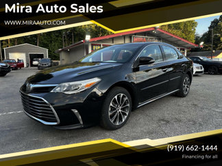 Used 2017 Toyota Avalon XLE image 1