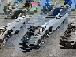 Used 2022 GMC Terrain SLT image 1