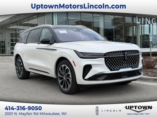 New 2025 Lincoln Nautilus Reserve image 1