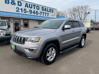 Used 2017 Jeep Grand Cherokee Laredo w/ Quick Order Package 23E image 1