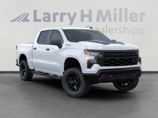 New 2026 Chevrolet Silverado 1500 Custom Trail Boss w/ LPO, Dark Essentials Package image 1