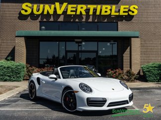 Used 2017 Porsche 911 Turbo image 1