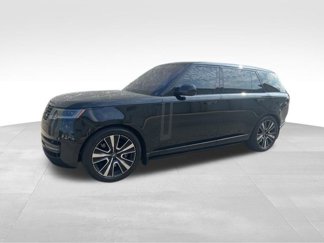 Used 2023 Land Rover Range Rover Long Wheelbase SE image 1