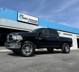 Used 2018 RAM 1500 Big Horn image 1