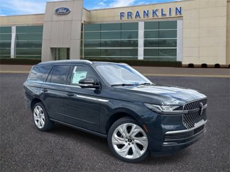 New 2025 Lincoln Navigator Reserve image 1