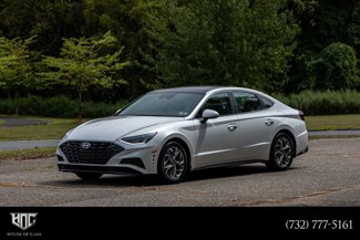 Used 2022 Hyundai Sonata SEL w/ Convenience Package image 1