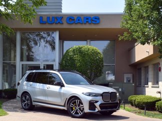 Used 2021 BMW X7 xDrive40i w/ M Sport Package image 1