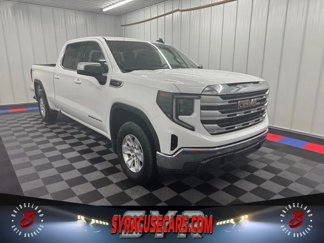 Used 2024 GMC Sierra 1500 SLE image 1