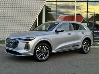 New 2025 Audi Q5 Premium image 1