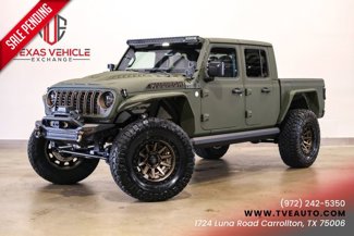 Used 2025 Jeep Gladiator Rubicon w/ Technology Group image 1